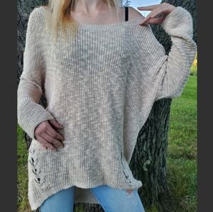 Express Sweater - (Light Beige)